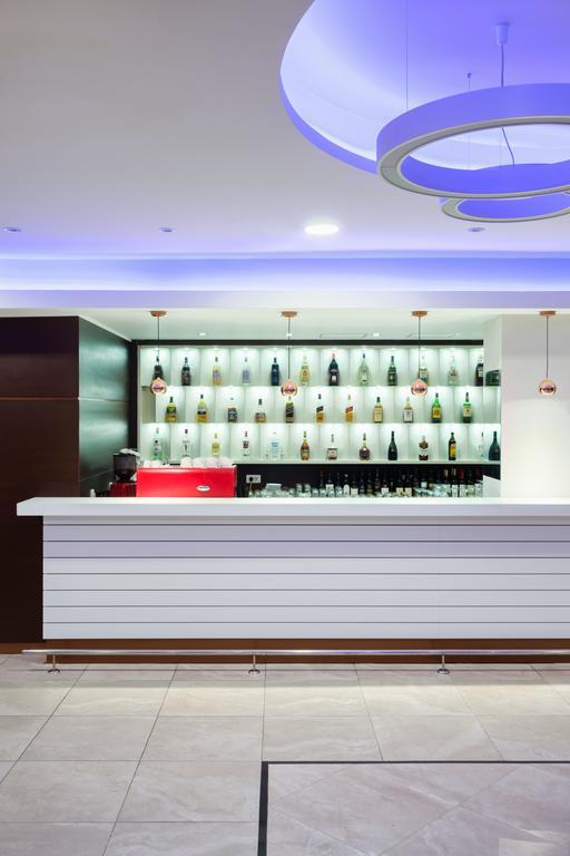 New City Hotel & Restaurant Ni Eksteriør bilde