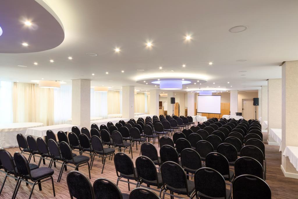 New City Hotel & Restaurant Ni Eksteriør bilde